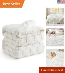 Luxurious White Jacquard Blanket - Lightweight King Size Throw (108" x 90") - Picture 1 of 10