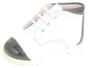 DE OSU -Spain -Boys Dress Boots  -White Leather & Black Patent - European -Shoes - Picture 1 of 5