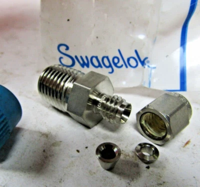 ✌️NEW SWAGELOK SS-200-1-4 316 STAINLESS STEEL FITTING 1/8”TUBE x 1/4” MNPT - Image 1 of 2