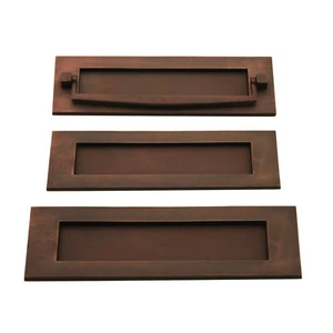 Placa postal buzón puerta exterior interior con resorte victoriano envejecido  - Imagen 1 de 10