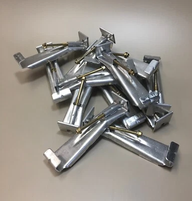 Suspensión de canalón de 6" con tornillo 6K | 10 CUENTAS | 6" Suspensión oculta | Tornillo rápido de 6" Foto 1 de 4