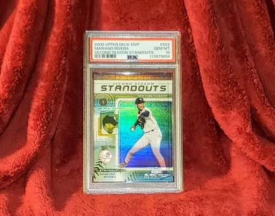 MARIANO RIVERA 2000 ВЕРХНЯЯ ПАЛУБА MVP #SS2 СЕЗОН ВЫДАЮЩИЕСЯ ВСТАВКИ PSA 10🔥A красоты - Изображение 1 из 2