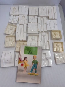 Vintage 1977 Menge 12 Wilton Gummi Paste Menschen Süßigkeiten Formen Junge Mädchen Mann Frau - Bild 1 von 6