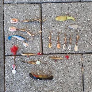 Konvolut alte Blinker Spinner Wobbler  ABU u.a. - Bild 1 von 11