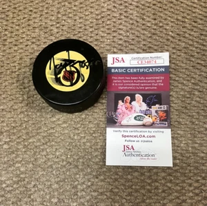 Jaromir Jagr, Pittsburgh Penguins, Signed Penguins, NHL Puck, JSA, Clean - Picture 1 of 3