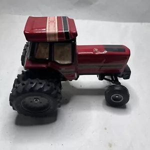 1/16 International Harvester Tractor Decanter 1980s - Pacesetter Vodka, Empty - Picture 1 of 8