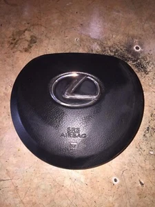 Genuine Lexus CT200H 2010 - 2014 driver airbag module - Picture 1 of 4