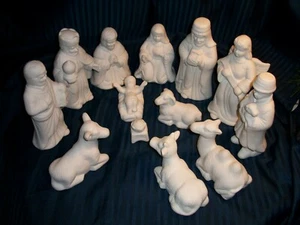 13 Piece Porcelain Nativity Set Christmas Decorations White Porcelain  - Picture 1 of 12