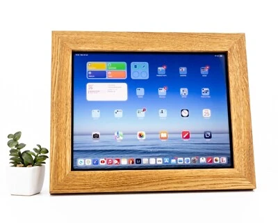 Tablet Halter Eiche Holz, iPad Ständer, Tablet Halterung Wandmontage für Apple - Bild 1 von 4