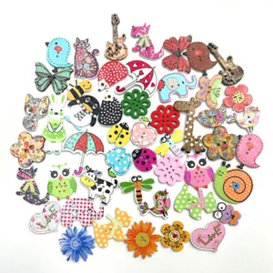 50pcs Wood Sewing Buttons Scrapbooking Painting Cartoon Animal Bees Flower Mixed - Picture 1 of 3