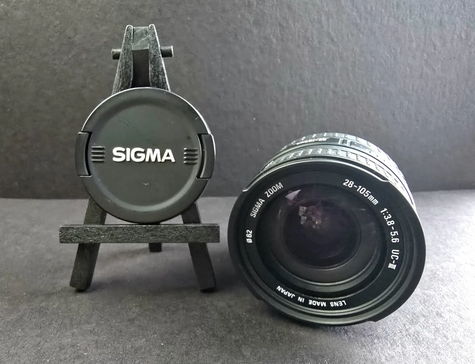 Sigma 28-105mm F/3.8-5.6 Aspherical IF UC III Lens For Sony, Minolta A-Mount - Image 1 of 4