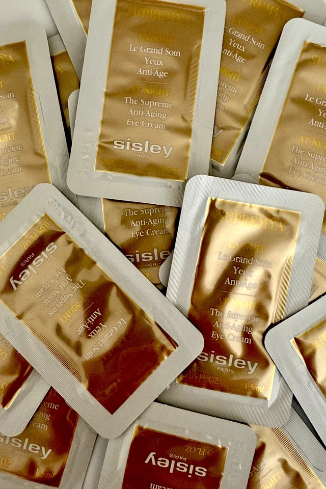 Sisley SUPREMŸA LA NUIT - The Great Eye Care - Anti-aging / 15 ml - Image 1 of 1