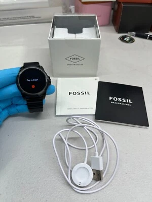 Fossil Gen 5E 44mm Black Case Silicone Band Smartwatch - HEAVILY USED - Image 1 of 4