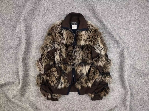 Chanel La petite gilet noire cachemire giacca pelliccia sintetica