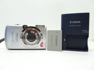 Canon Digital IXUS 950 IS 8.0MP Digital Camera with Battery & Charger Read AD. - Picture 1 of 9