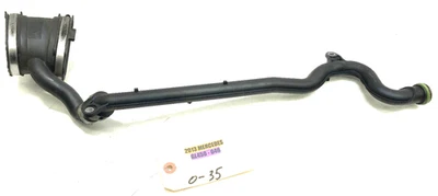 Mercedes GL450 2013-2019 4,6 L V8 tubo de admisión de aire fabricante de equipos originales. Foto 1 de 4