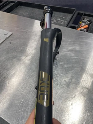 Suntour XCM Fork 29in 120mm Travel. Used Good Condition - Image 1 of 4