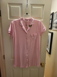 ๐Juicy Couture "SLEEPWEAR" Button Up Pajama Top (Pink) Size M๐ - Picture 1 of 3