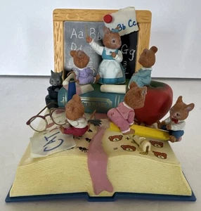 Enesco Mitey Nice Mouse Schoolhouse Music Box Multi Action Vintage 1980’s Read - Picture 1 of 14