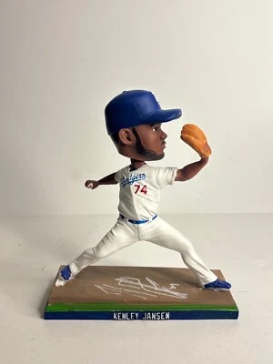 Kenley Jansen Firmado LA Dodger 2015 SGA Bobblehead PSA AA69054 Foto 1 de 4