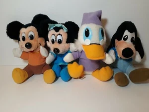 Vintage 1980's Mickey's Christmas Carol Plush Lot. Mickey,Minnie,McScrooge,Pluto - Picture 1 of 12
