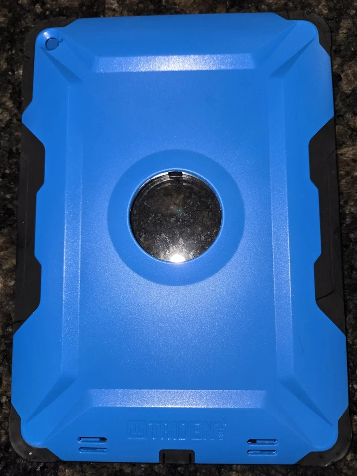 Trident Kraken AMS Series Adaptive Modular System iPad Air iPad 5, Blue Or White - Image 1 of 4