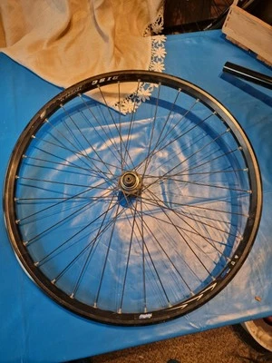 Vorderrad 26 Zoll hochwertige Shimano Nabe HB-M495A DH Rad - Bild 1 von 4