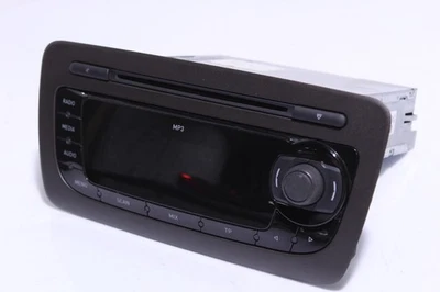 Radio mit CD (kein Code vorhanden) Seat Ibiza 6J Original 53798 - Bild 1 von 4