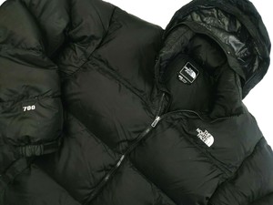 black north face puffa jacket