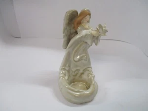 Yankee Candle Angel Holding Dove 6" soporte para té ligero - Imagen 1 de 6