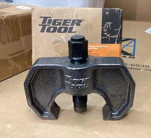 Tiger Tool Pitman Arm Puller for Sheppard M110 for use with Commercial Heavy Dut - Picture 1 of 6