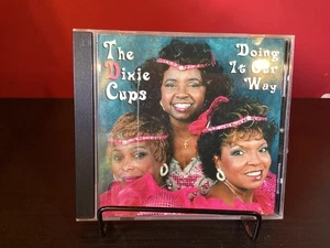 The Dixie Cups - Doing It Our Way (CD) 2001 US - Foto 1 di 3