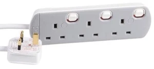 PRO ELEC - Piombo di estensione a 3 vie, 1 m commutato singolarmente