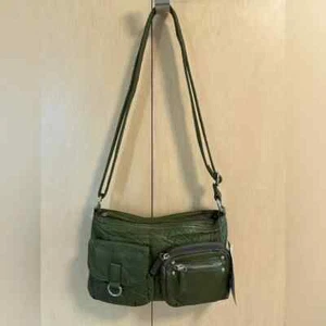 Vegan Leather Adjustable Shoulder/Crossbody Purse - NIP - Picture 1 of 6