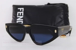 Occhiali da sole donna FENDI FE 40163U 01V nero/grigio nuovi - Foto 1 di 7