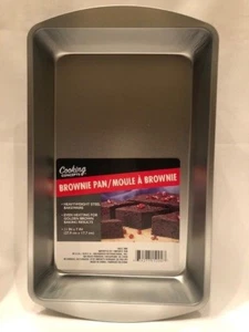 Brownie Pan by Cooking Concepts 11" x 7" - Picture 1 of 4