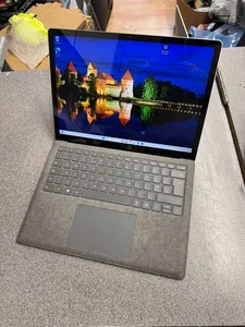 Microsoft Surface Laptop 3 13.6" - Intel Core i5-1035G7 - 8GB RAM - 128GB SSD - Picture 1 of 8