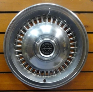 1 Vintage Ford Thunderbird Hubcap Wheel Cover (77-79?) -36 Slot Type - Picture 1 of 7