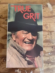 TRUE GRIT (vhs) John Wayne, Glen Campbell, Kim Darby. VG. Rare. Rooster Cogburn - Picture 1 of 13