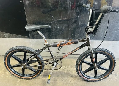 Schwinn PREDATOR STREETWISE 20” OG Survivor BMX Sugino Odyssey Skyway SR potencia Foto 1 de 4