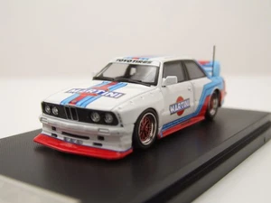 BMW E30 Martini weiß blau rot Modellauto 1:64 Street Weapon - Bild 1 von 9