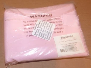 NEU Rosa Satin Tischläufer 14" x 108" Zoll NEU Neu in Verpackung X119 - Bild 1 von 2