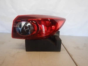 2014 2015 2016 2017 2018 MAZDA 3 SEDAN RIGHT REAR SIDE TAILLIGHT LAMP OEM - Picture 1 of 15