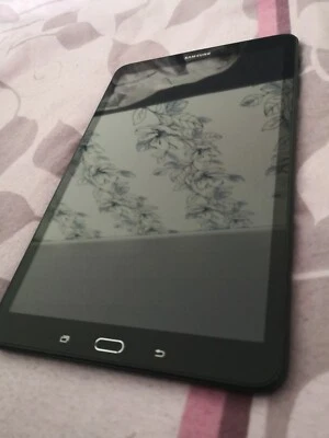 Samsung Galaxy Tab A SM-T580 16GB schwarz mit Ladekabel ohne Ladegerät - Bild 1 von 4