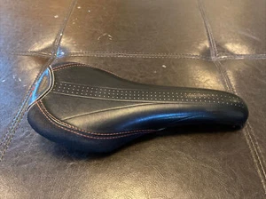 Bontrager Rhythm Elite Saddle - Picture 1 of 7