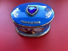 PREMIER ISSUE ….TITANIC HEIRLOOM COLLECTION….”MY HEART WILL GO ON”… MUSIC BOX