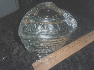 Vintage Homco herzförmiger Glas SCHMUCK Behälter mit Deckel 6" - Bild 1 von 5