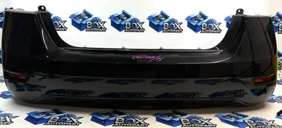 Cubierta de parachoques trasero Nissan Sentra 2013-2015 OEM NEGRO - KH3 Foto 1 de 4