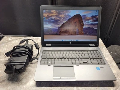 Portátil HP ZBook 15 g2 i7-4810MQ 2,8 GHz 16 GB RAM 250 GB SSD W11 Pro K2100M GPU Foto 1 de 4