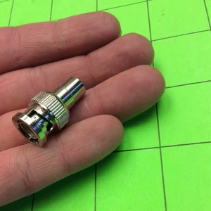 Bnc to Female RCA Adapter Adaptor Connector - Picture 1 of 4